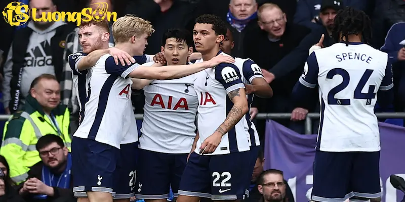Tottenham Vs Man City 02:30 27/2: Gà Trống Lại Gáy Vang? 5 Tottenham vừa có trận thắng ấn tượng 4 - 1 trước Ipswich Town