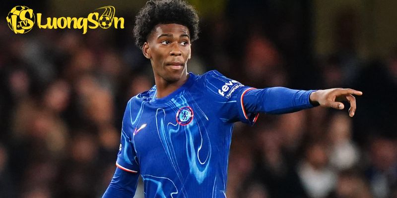 Josh Acheampong : Sao Trẻ Chelsea Ký Hợp Đồng Dài Hạn Đến 2029 6 Tiểu sử tóm tắt về Josh Acheampong