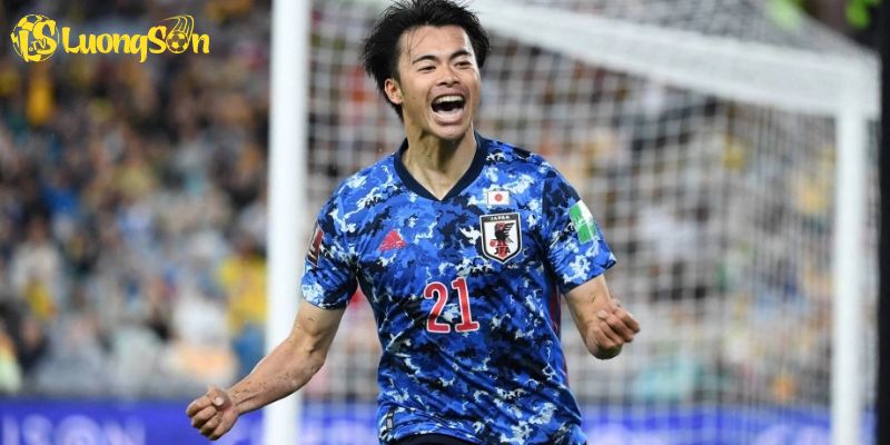 Mitoma Chấn Thương Mắt Cá: Lỡ Trận Gặp MU, Brighton Đối Mặt Thử Thách 7 Vai trò của Mitoma đối với đội tuyển Nhật và Brighton